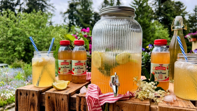 Apfel-HOLUNDER-SPRITZ